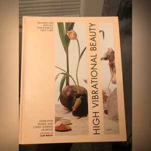 💚 SALE! High Vibrational Beauty Book